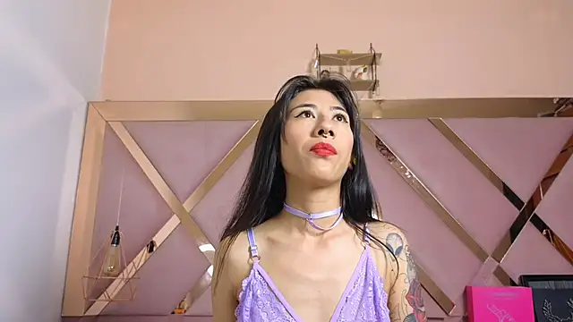 Sophia moo  online show from 02/19/26, 05:59