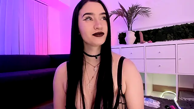 Mary Lori online show from 05/20/26, 06:43