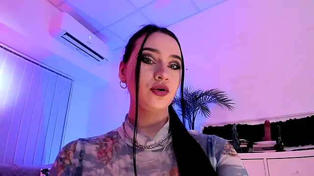 Mary Lori online show from 11/07/25, 07:35