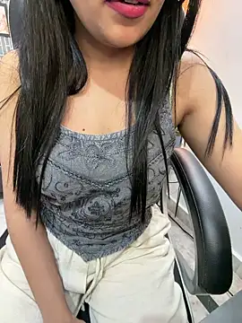 Riya-6969 online show from 05/02/26, 12:49