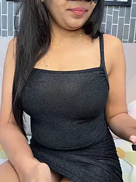Riya-6969 online show from 06/13/26, 02:59
