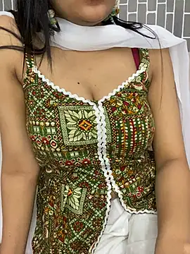 Riya-6969 online show from 03/17/26, 04:15