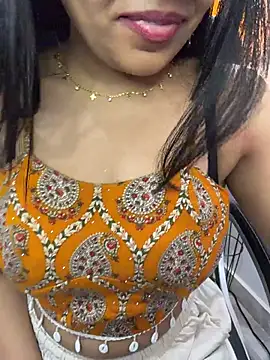 Riya-6969 online show from 05/09/26, 04:38