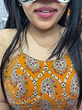Riya-6969 online show from 04/26/26, 04:43