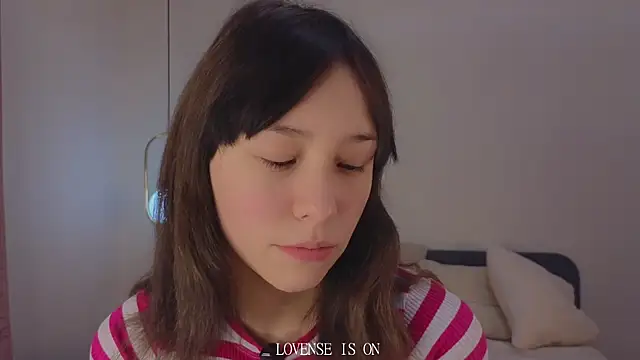 BritniBers online show from 11/28/25, 01:50