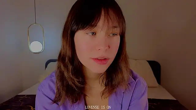 BritniBers online show from 12/04/25, 01:15