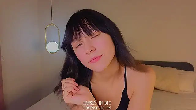 BritniBers online show from 11/14/25, 02:04