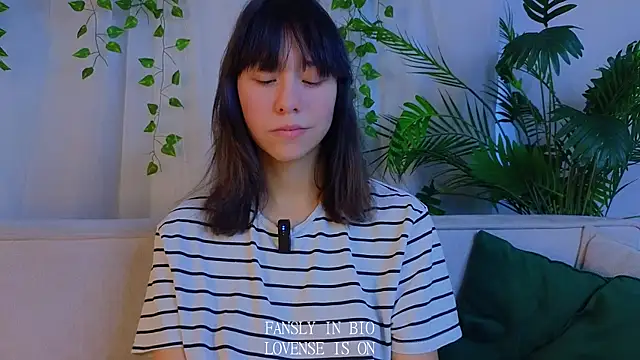 BritniBers online show from 11/17/25, 02:26