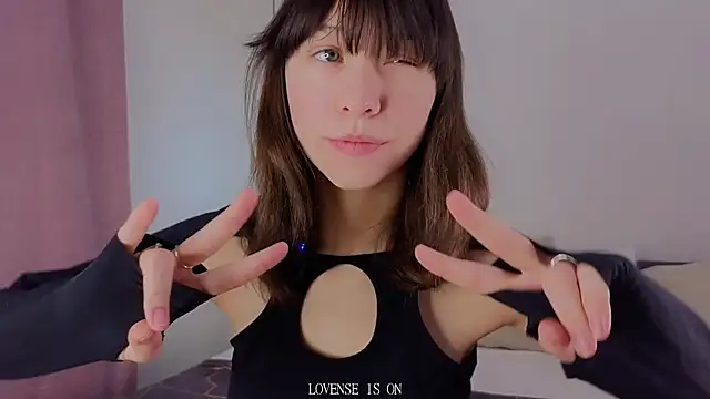 BritniBers online show from 12/03/25, 01:50