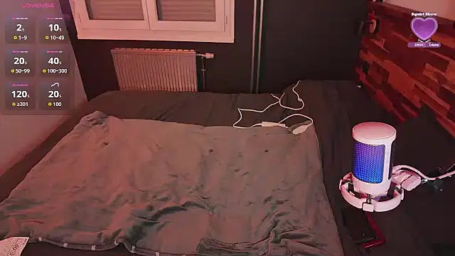 LilyWhite fr online show from 02/26/26, 10:43