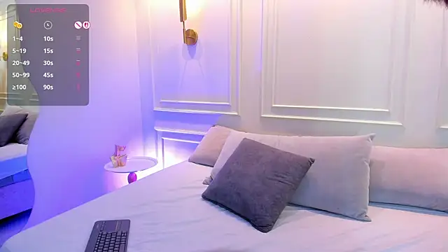 Isabellaa Palacios online show from 07/17/26, 03:31