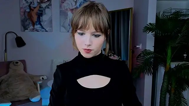 Snapshot of Stacy_fromspace chatting on 10/18/25, 02:19 Stacy fromspace online show from 10/18/25, 02:19
