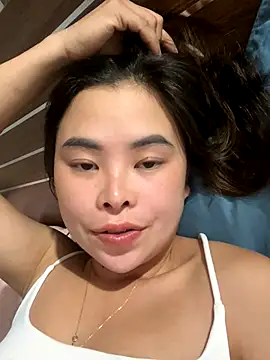 Snapshot of han-cute chatting on 09/28/25, 02:02 han-cute online show from 09/28/25, 02:02