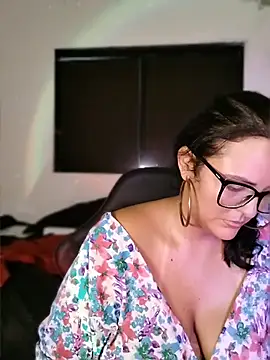 AuroraChest online show from 02/19/26, 01:08