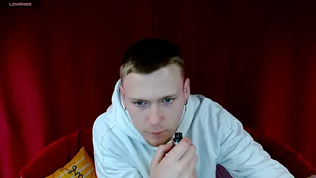 Xavier Night81 online show from 10/23/25, 07:18