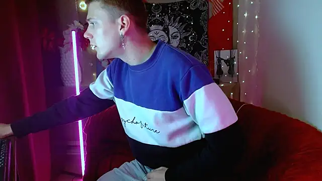 Xavier Night81 online show from 09/15/25, 07:53