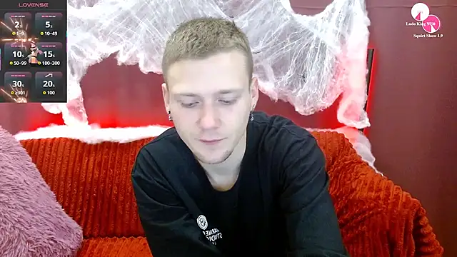 Xavier Night81 online show from 10/30/25, 08:23