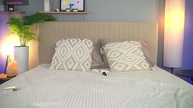 LollaStich online show from 03/27/26, 08:26