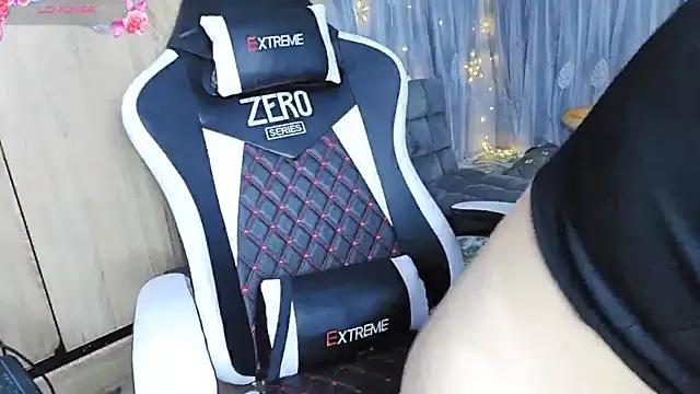 Jade-0906 online show from 09/27/25, 04:29