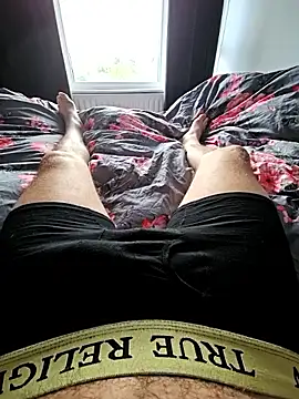 Snapshot of Naughty-Jordyns-Dick chatting on 09/15/25, 05:13 Naughty-Jordyns-Dick online show from 09/15/25, 05:13