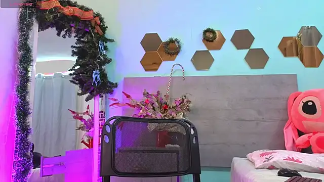 Paulina Sodi online show from 12/19/25, 07:27