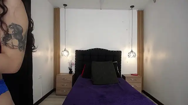 KENDALL ART online show from 12/05/25, 09:01