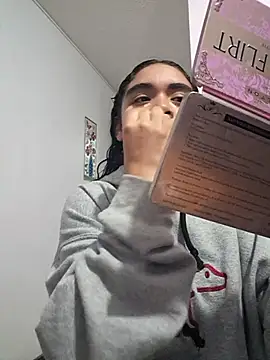 KENDALL ART online show from 02/25/26, 02:56