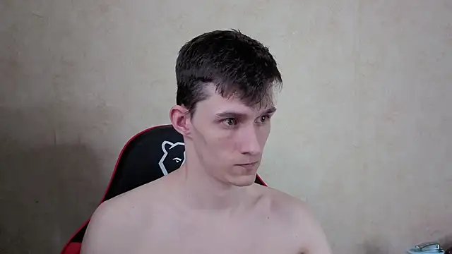 Snapshot of touch_me7 chatting on 06/18/26, 05:28 touch me7 online show from 06/18/26, 05:28
