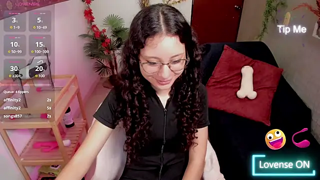Krysten Riter online show from 06/02/26, 02:50