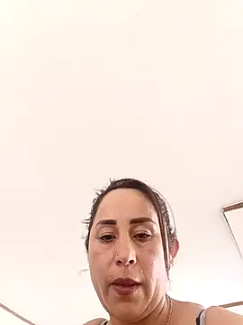 Snapshot of Mickaela1983 chatting on 09/26/25, 06:59 Mickaela1983 online show from 09/26/25, 06:59