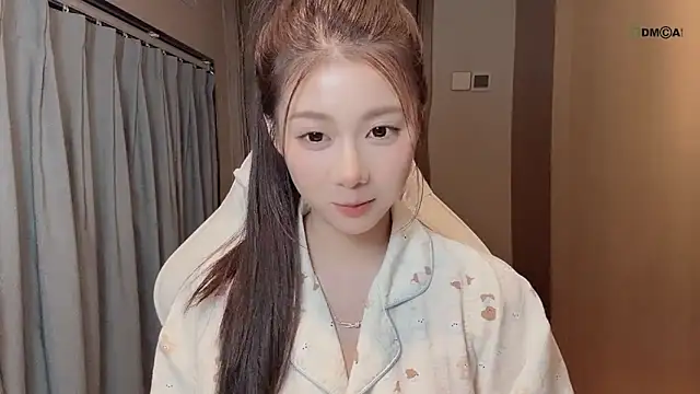 Makinghappymyself  online show from 12/02/25, 02:41