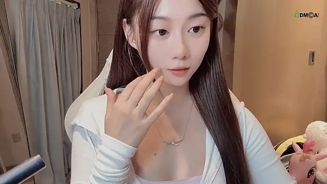 Makinghappymyself  online show from 02/08/26, 03:48