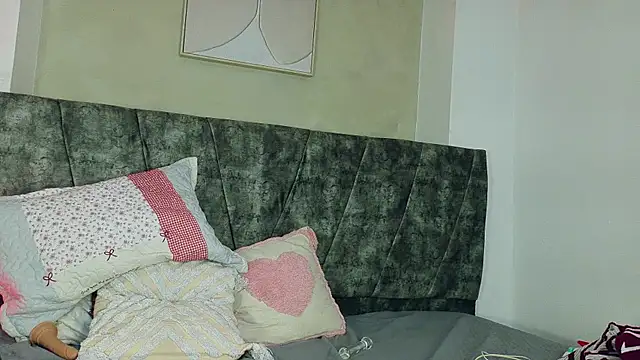 DaniniAnderson online show from 05/04/26, 01:25