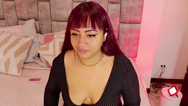 DaniniAnderson online show from 12/02/25, 04:14