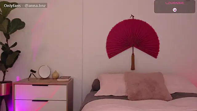 Annabnz online show from 02/25/26, 12:22