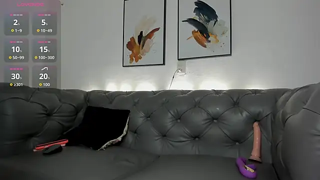 Zahra milks online show from 09/20/25, 01:27