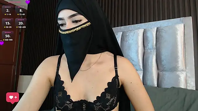 Zahra milks online show from 06/20/26, 02:00