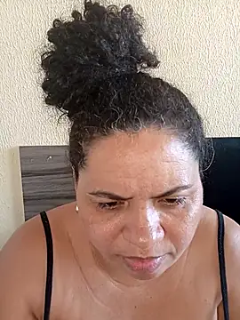 Ravena2290 online show from 12/15/25, 07:20