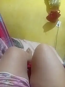 Ravena2290 online show from 11/04/25, 12:20