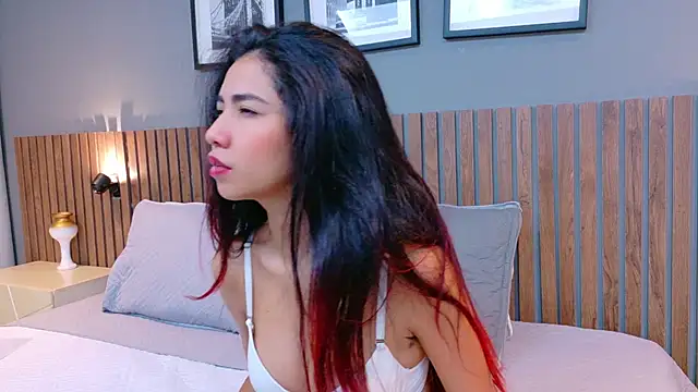 luna roja25 online show from 09/20/25, 01:05