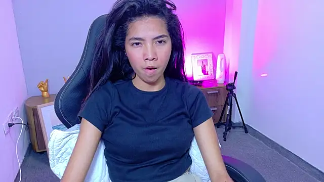 luna roja25 online show from 02/11/26, 01:44