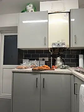 KayleeBella online show from 09/25/25, 06:25