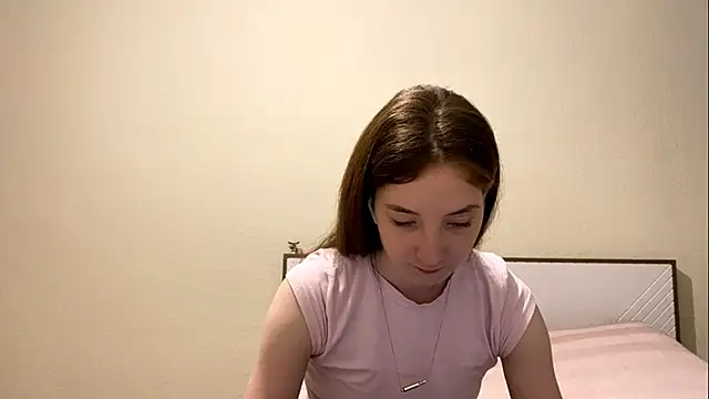 Snapshot of PrincessRachel chatting on 09/22/25, 07:03 PrincessRachel online show from 09/22/25, 07:03