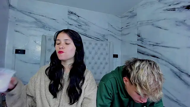 Ari and Storm online show from 10/05/25, 12:40