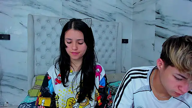 Ari and Storm online show from 11/20/25, 01:12