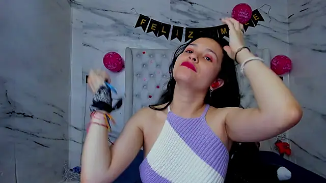 Ari and Storm online show from 03/22/26, 01:45