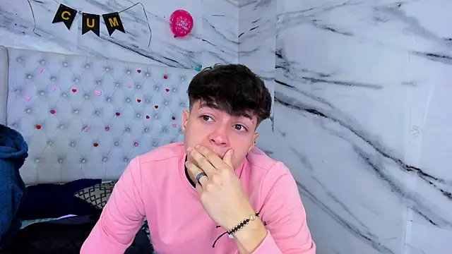 Ari and Storm online show from 04/14/26, 02:11