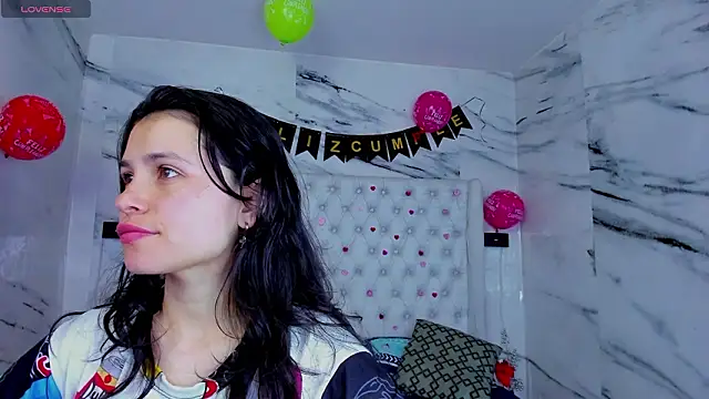 Ari and Storm online show from 03/06/26, 01:39