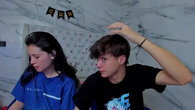 Ari and Storm online show from 05/07/26, 03:26