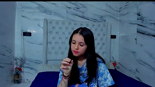 Ari and Storm online show from 11/27/25, 01:11